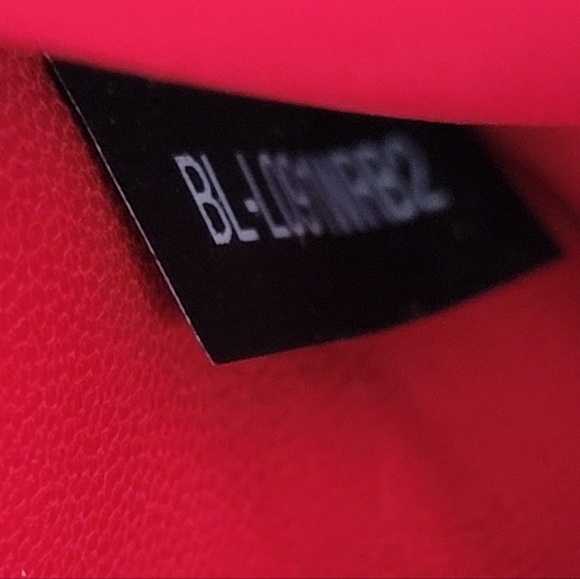 Valentino Garavani Mini Volcano Bag LIMITED EDITION! SOLD OUT! - Picture 11 of 11